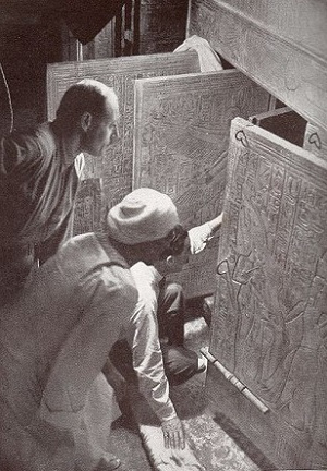 The moment Howard Carter opens King Tutankhamen's tomb